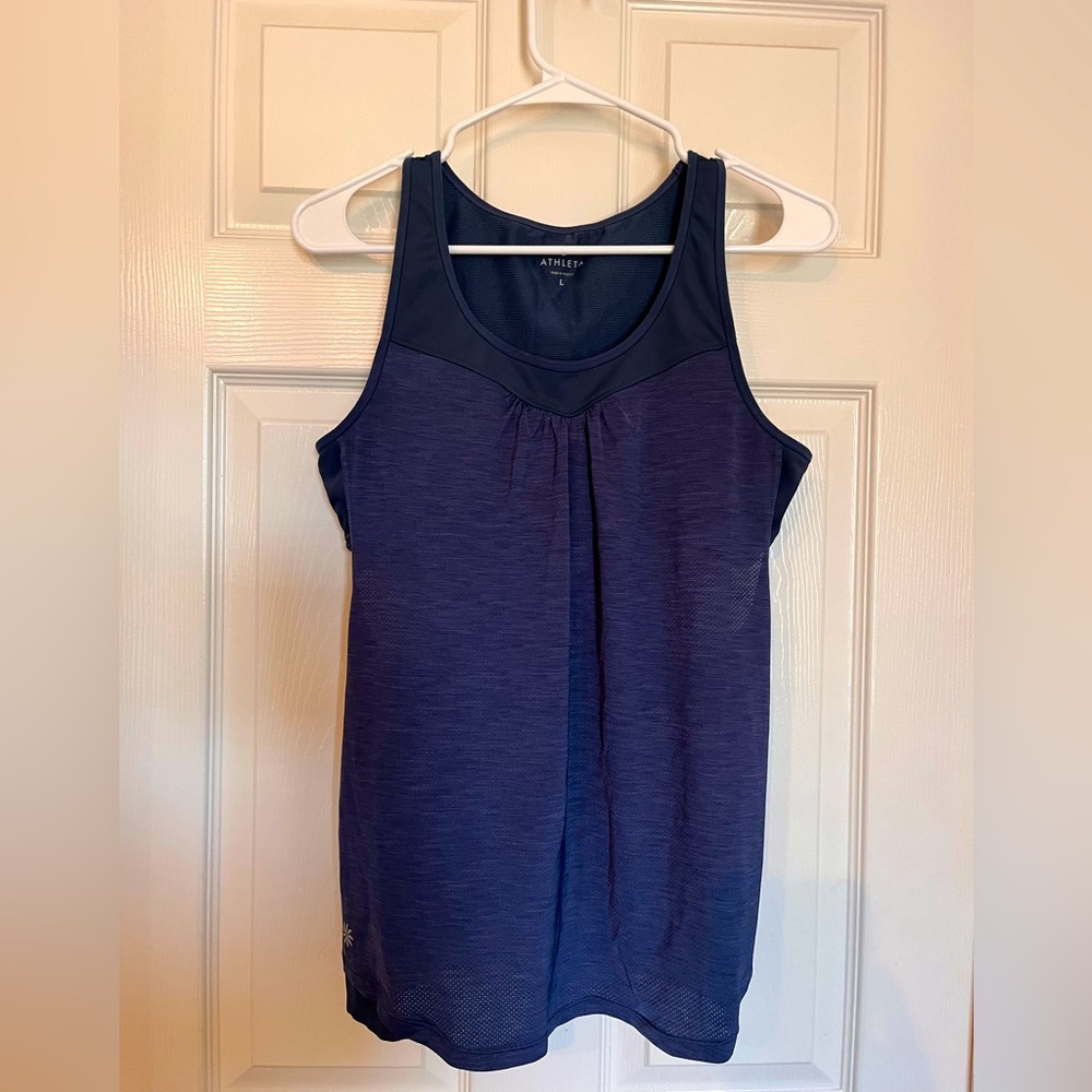 Fitted athleta tank with bra insert size L
